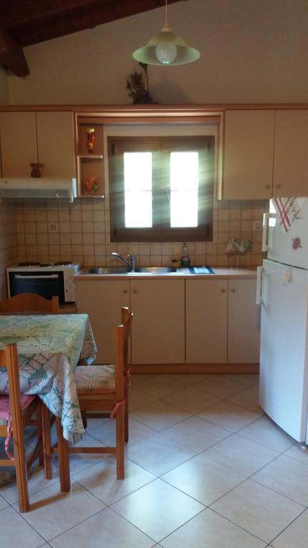 Alekos Rooms And Apartments Kokkari Buitenkant foto